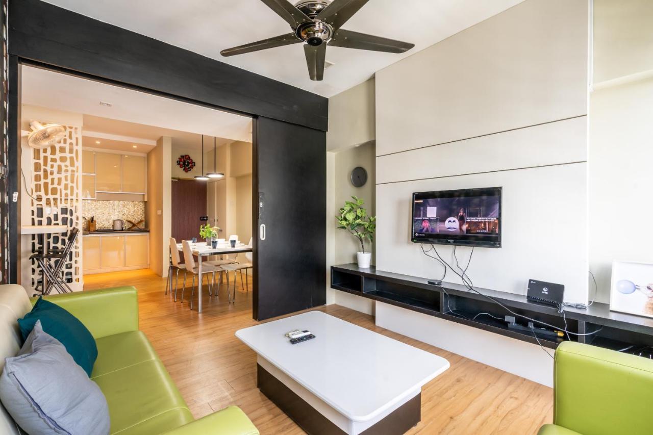 Cozy 2-Bedroom For 4 Pax With Pool - Субанґ-Джая Екстер'єр фото